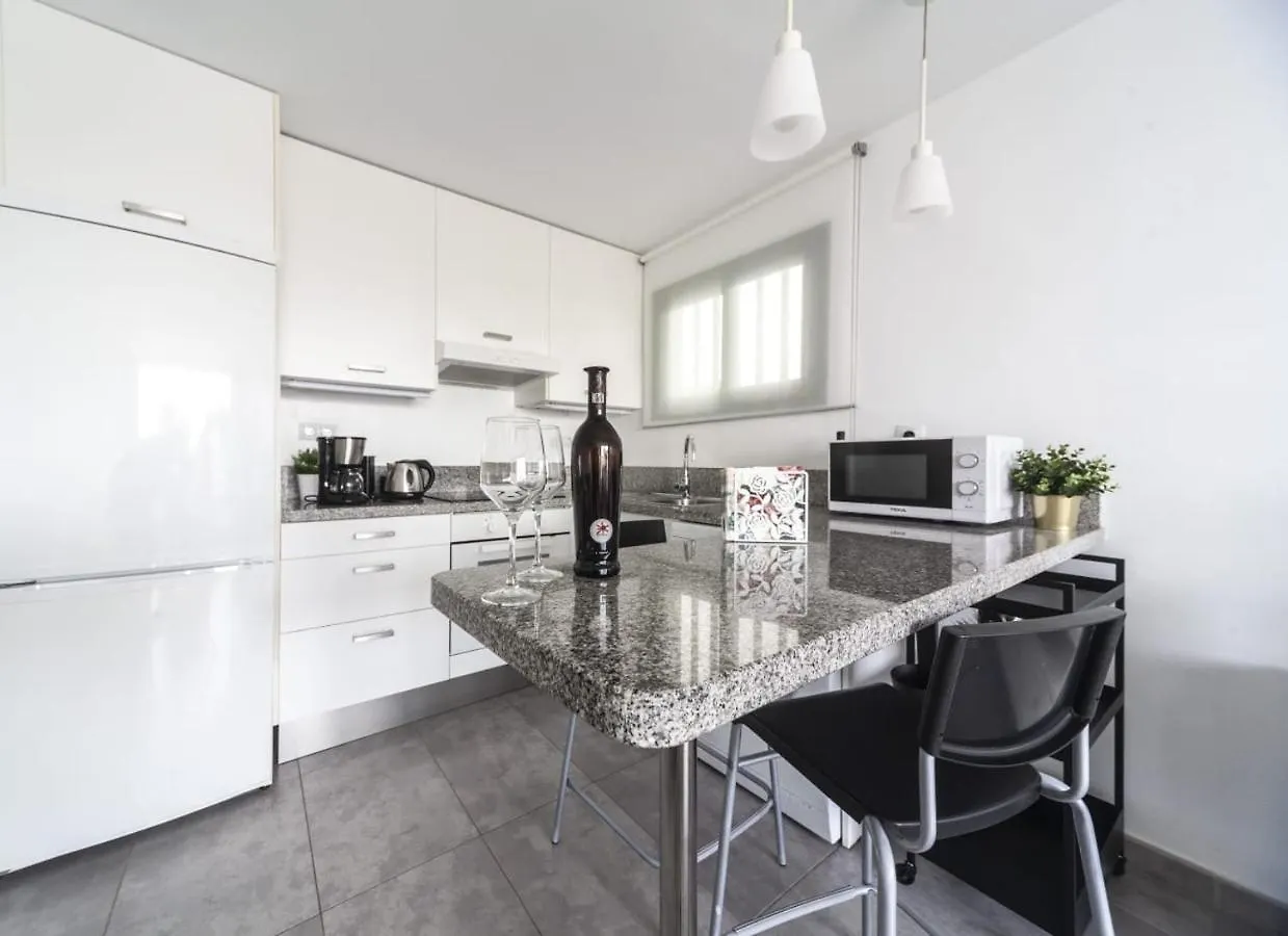 Apartamentos Thaisay Alegranza